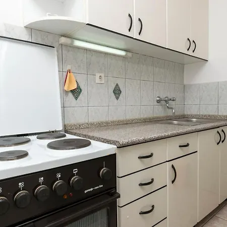 Neda Apartment