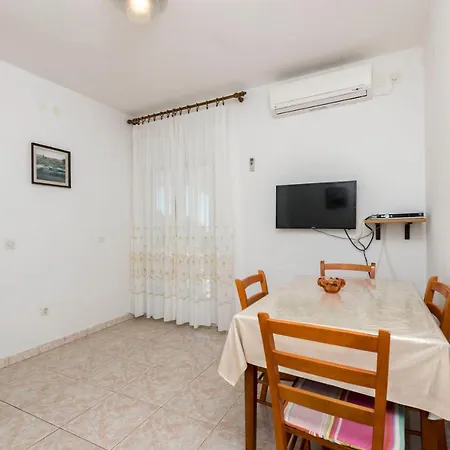 Apartment Neda Trogir